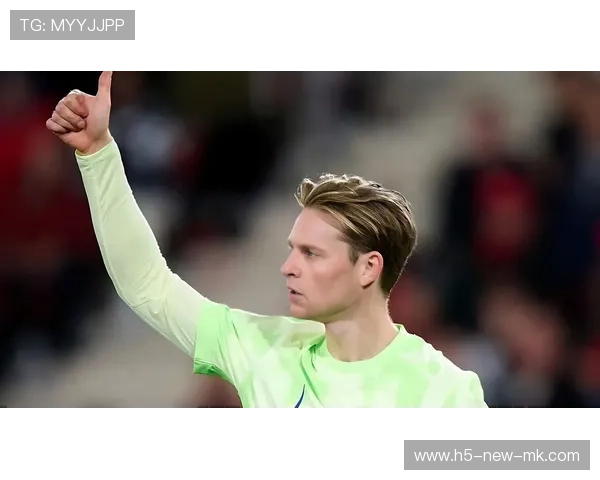 巴萨德容前场直塞：精准传球点燃前插队友破门的瞬间