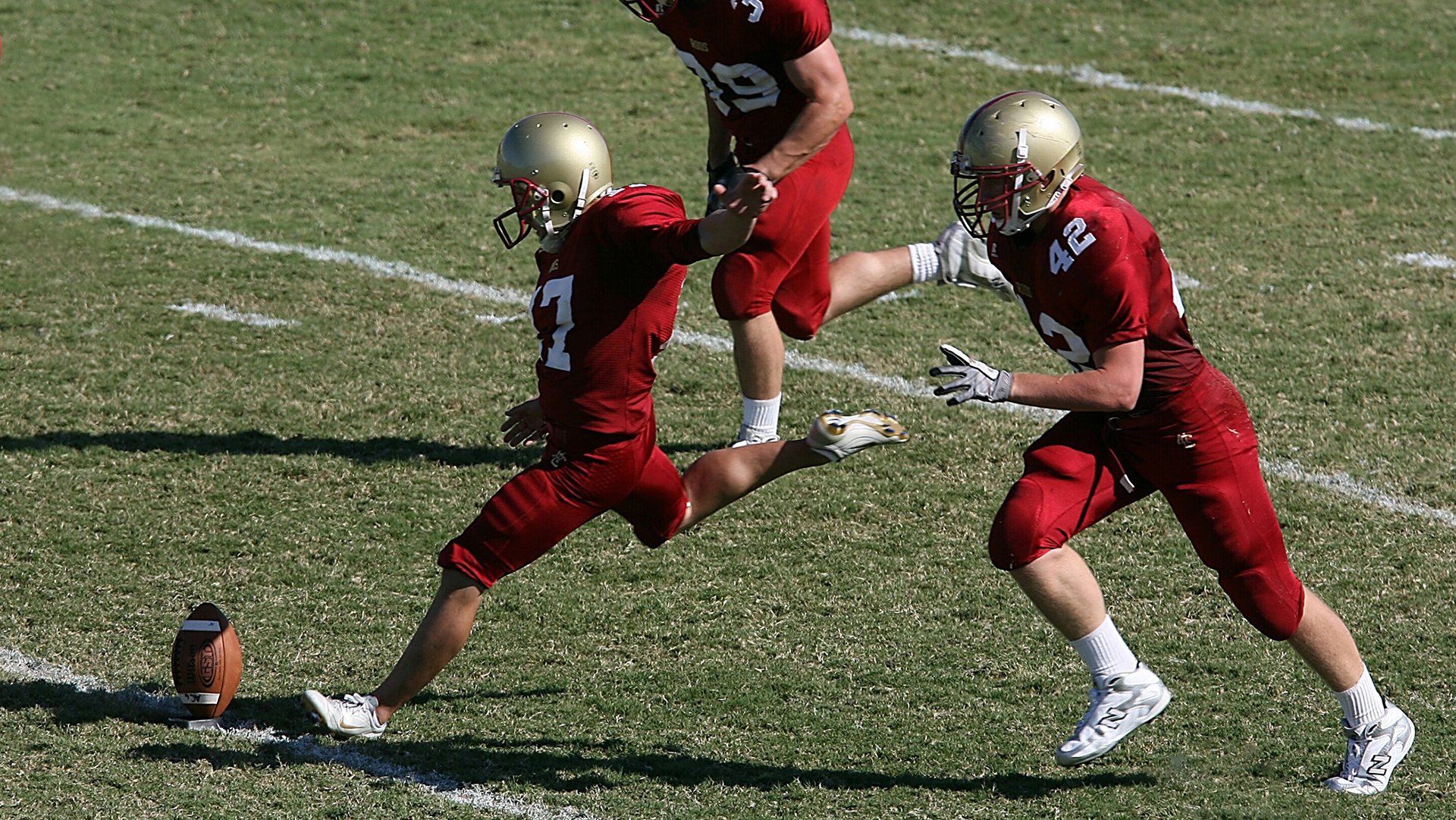 mk体育登录-五大联赛对阵强敌比赛中的临场心态变化趋势，五大联赛强弱